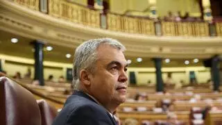 La UCO atribuye a Santos Cerdán la disposición oculta y personal de más de un cuarto de millón de euros de Servinabar
