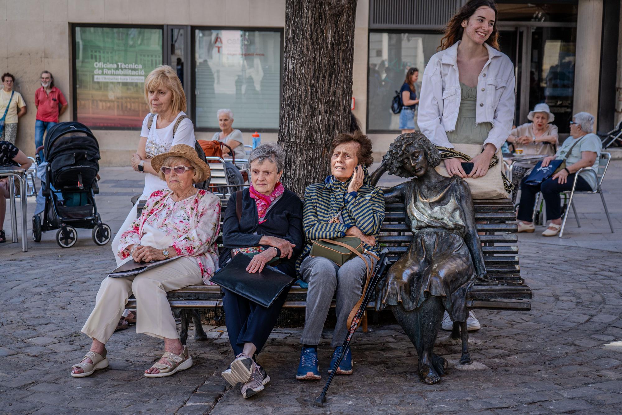 La revetlla i la flama del Canigó arriben a Manresa