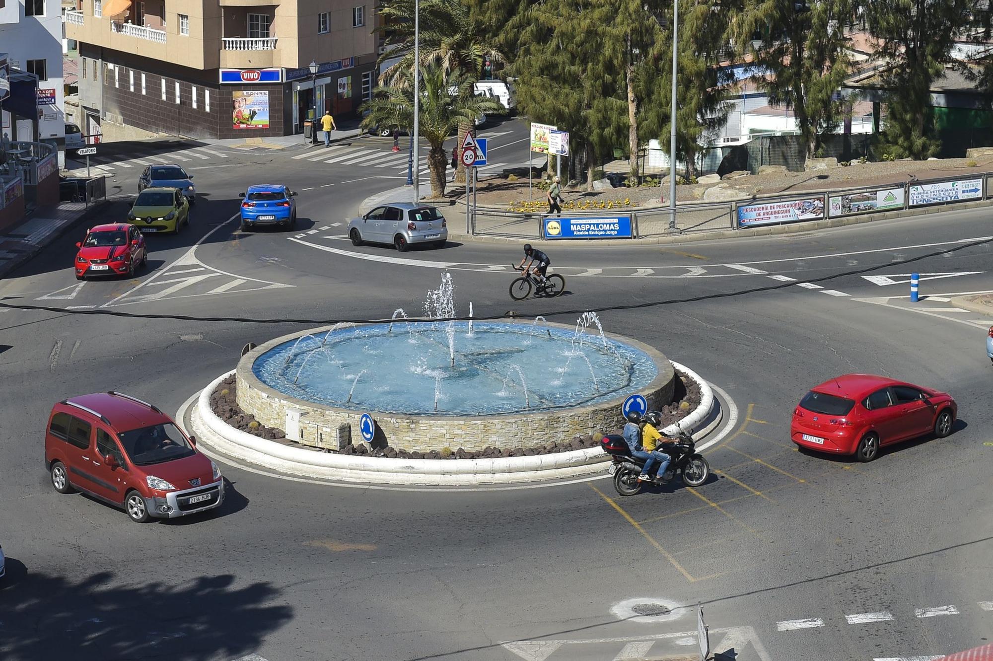 Manifestación en Arguineguín por la construcción de un paso subterráneo