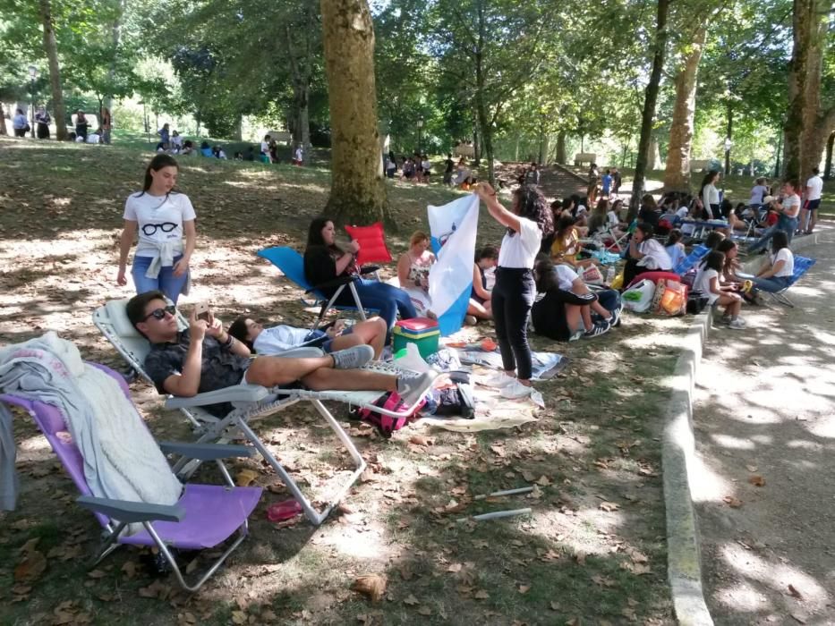 Ambiente en Castrelos horas antes del concierto de Operación Triunfo // J. Lores