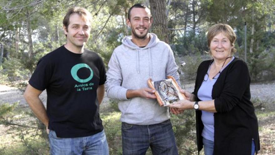 Comida del grupo Amics de la Terra, ayer en Sant Rafel.