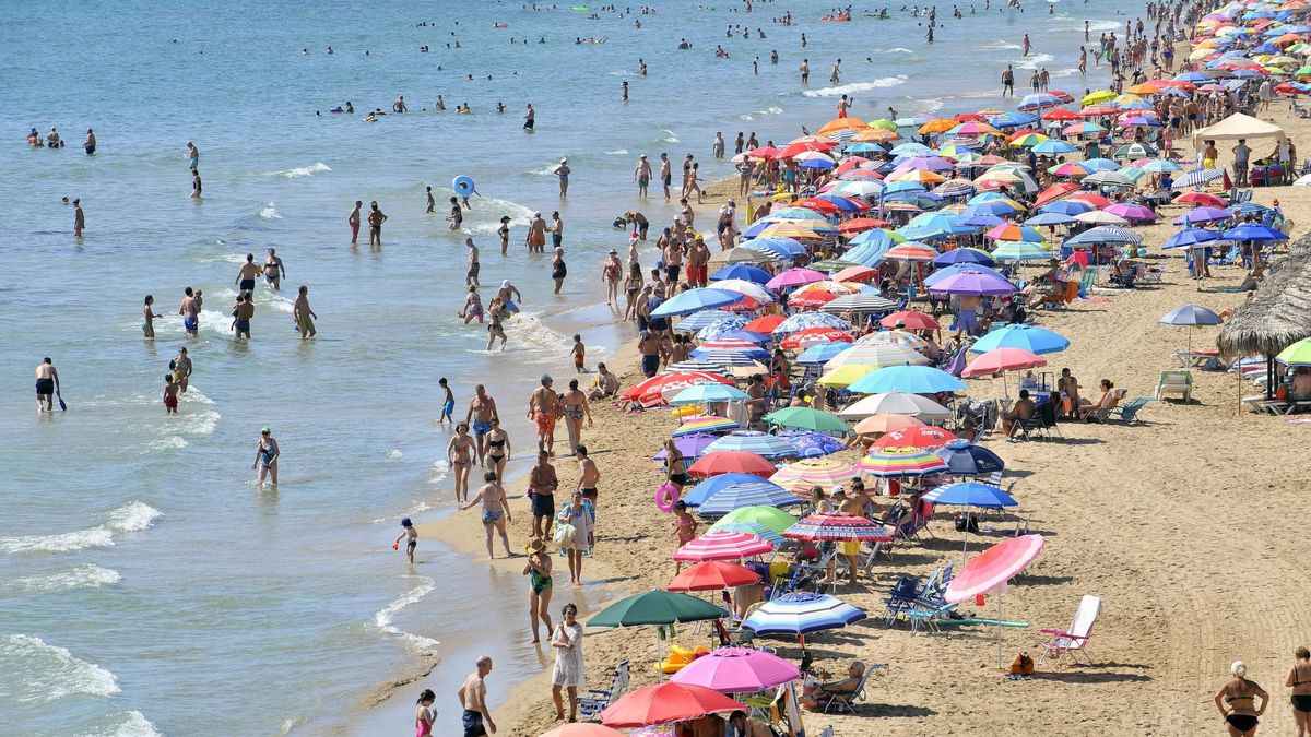 Playa de Arenales del Sol