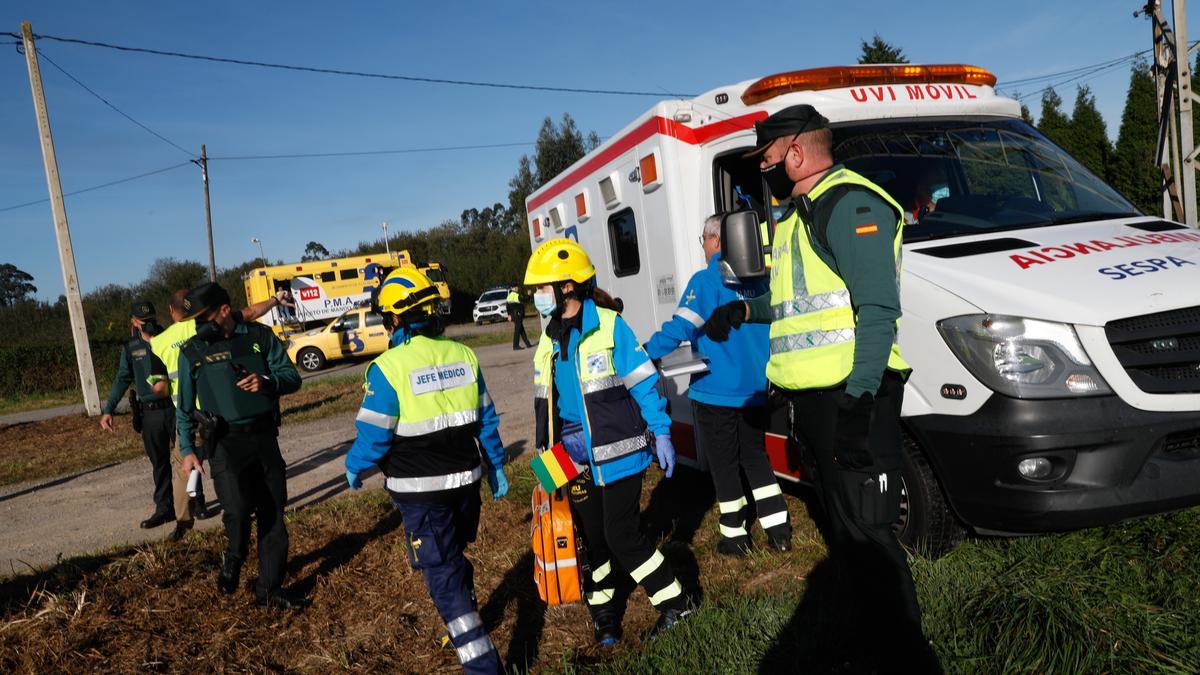 Un imaginario accidente de avión pone a prueba la capacidad de respuesta de las emergencias asturianas