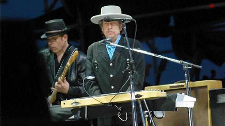 Bob Dylan desvela al fin que sacará un disco el 19 de junio