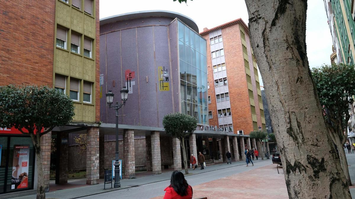 Cine Felgueroso, en Sama de Langreo