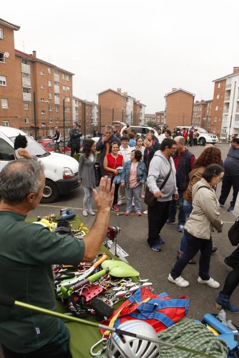 Exhibición de la Guardia Civil de Gijón