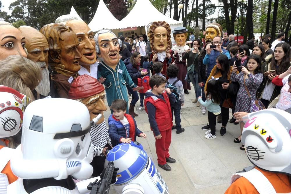 A Coruña celebra el día de la ciencia en la calle