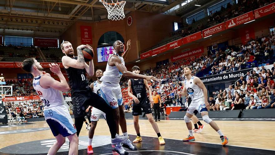 El UCAM acaba quinto en la ACB y se medirá al Valencia Basket en el play off (68-61)