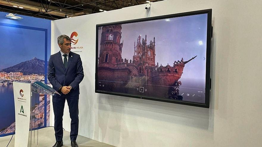 El alcalde de Benalmádena, Víctor Navas, presentó la oferta de la localidad en Fitur