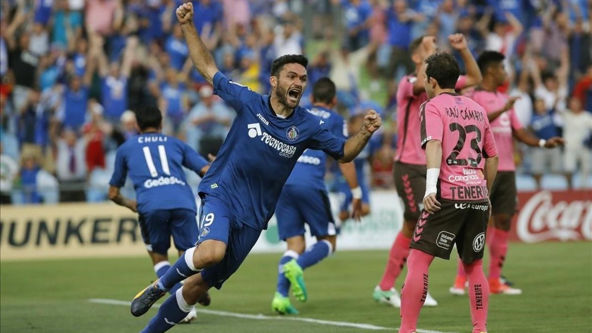 Jorge Molina celebra el primer gol del Getafe