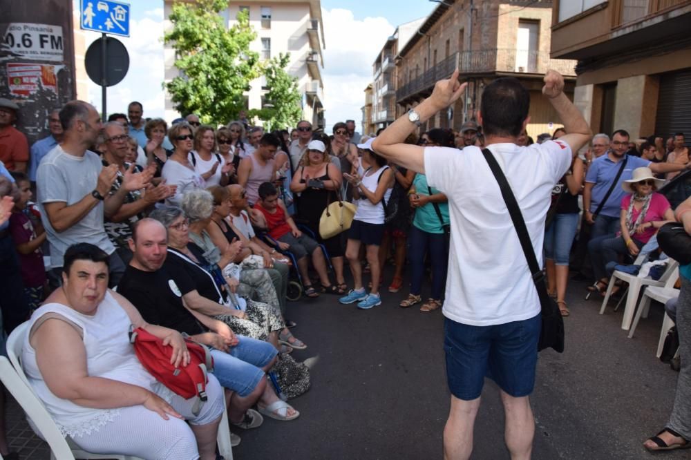 Protesta de l'Associació Pro Disminuïts del Berguedà