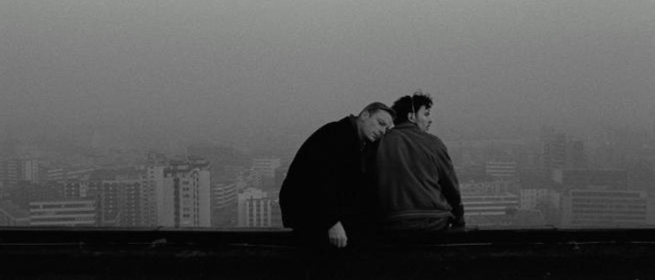 Una escena de &#039;Cielo sobre Berlín&#039;, de Win Wenders.