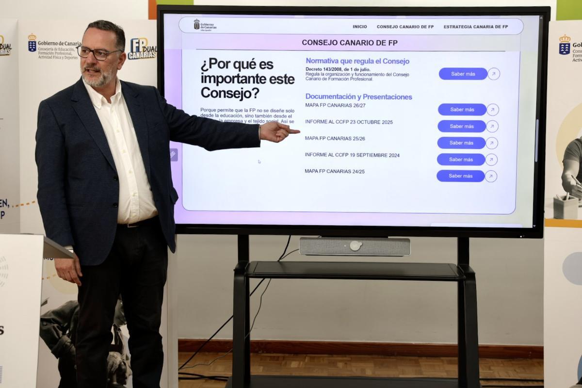 Poli Suárez durante la presentación de la oferta formativa de FP para el curso 2026-27.