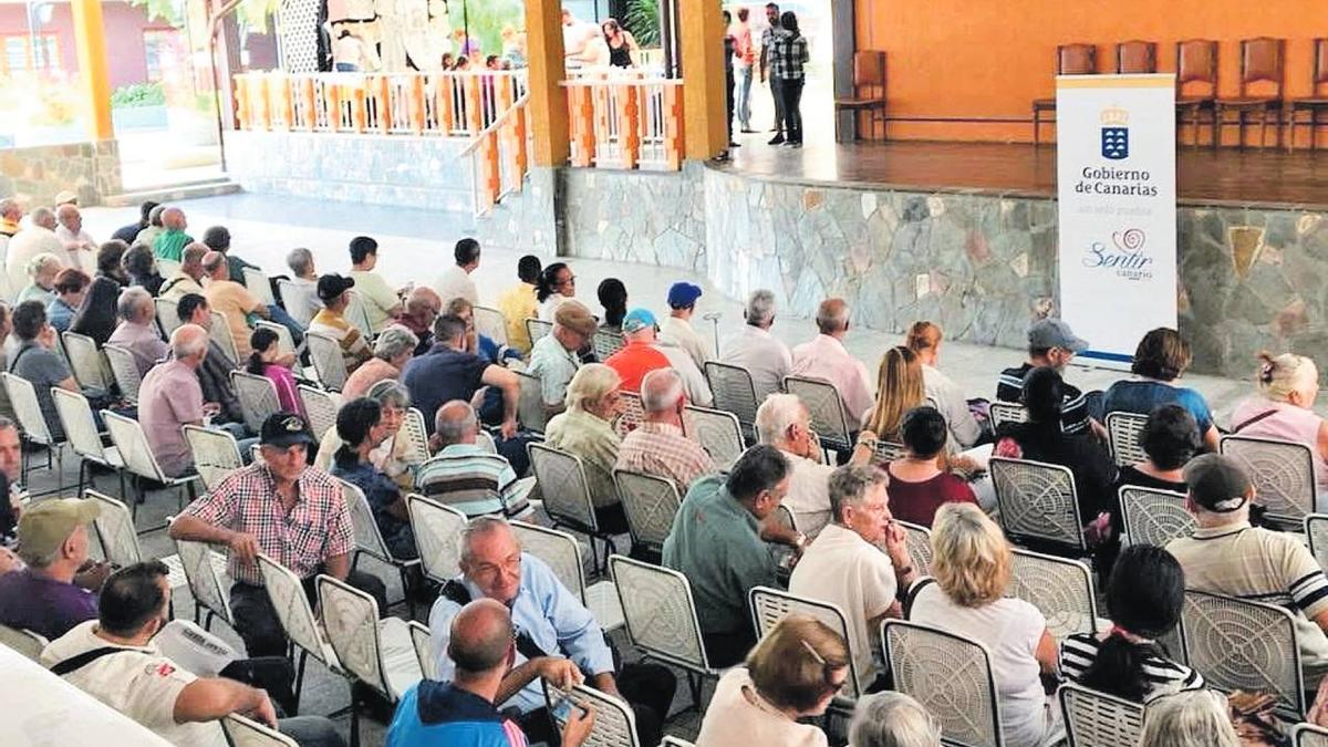 Acto organizado por el Gobierno canario en Venezuela con canarios residentes en el país sudamericano.