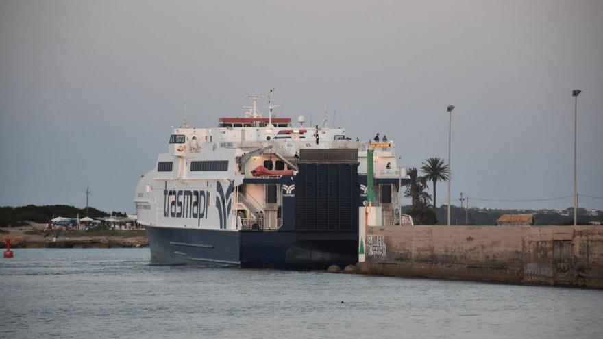 Formentera pierde la primera y la última conexión marítima con Ibiza