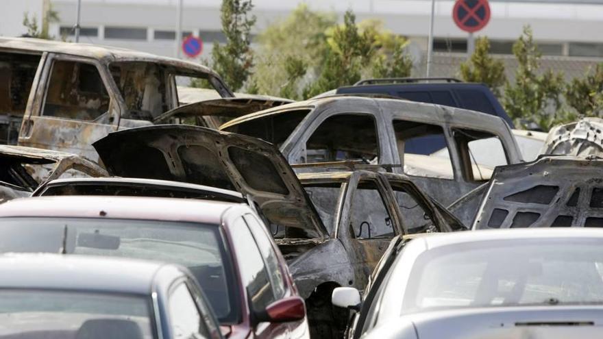 Piden 62 años a una red que adquiría coches de desguace para cobrar el Plan Renove