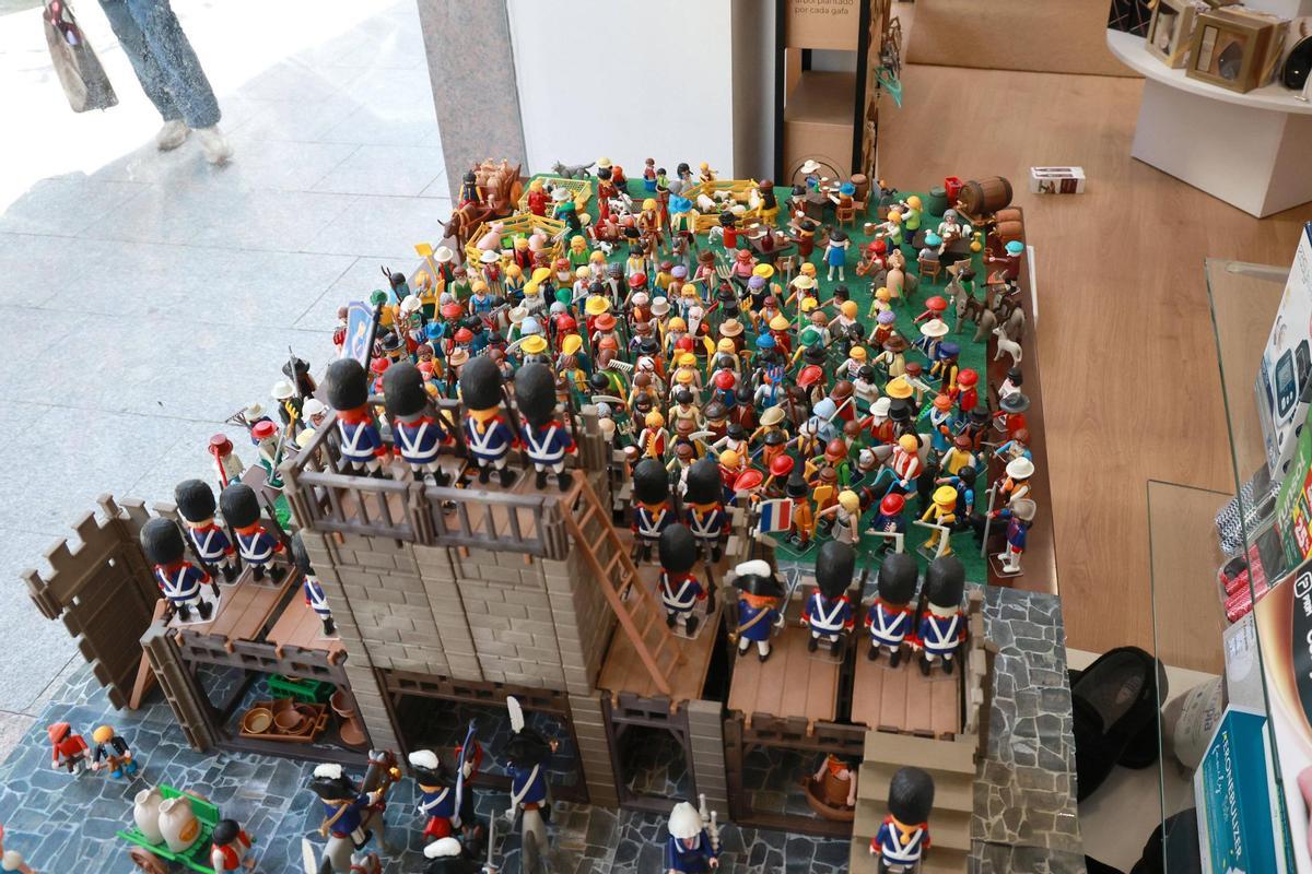 La Reconquista articulada: la expulsión de los franceses a través de muñecos Playmobil