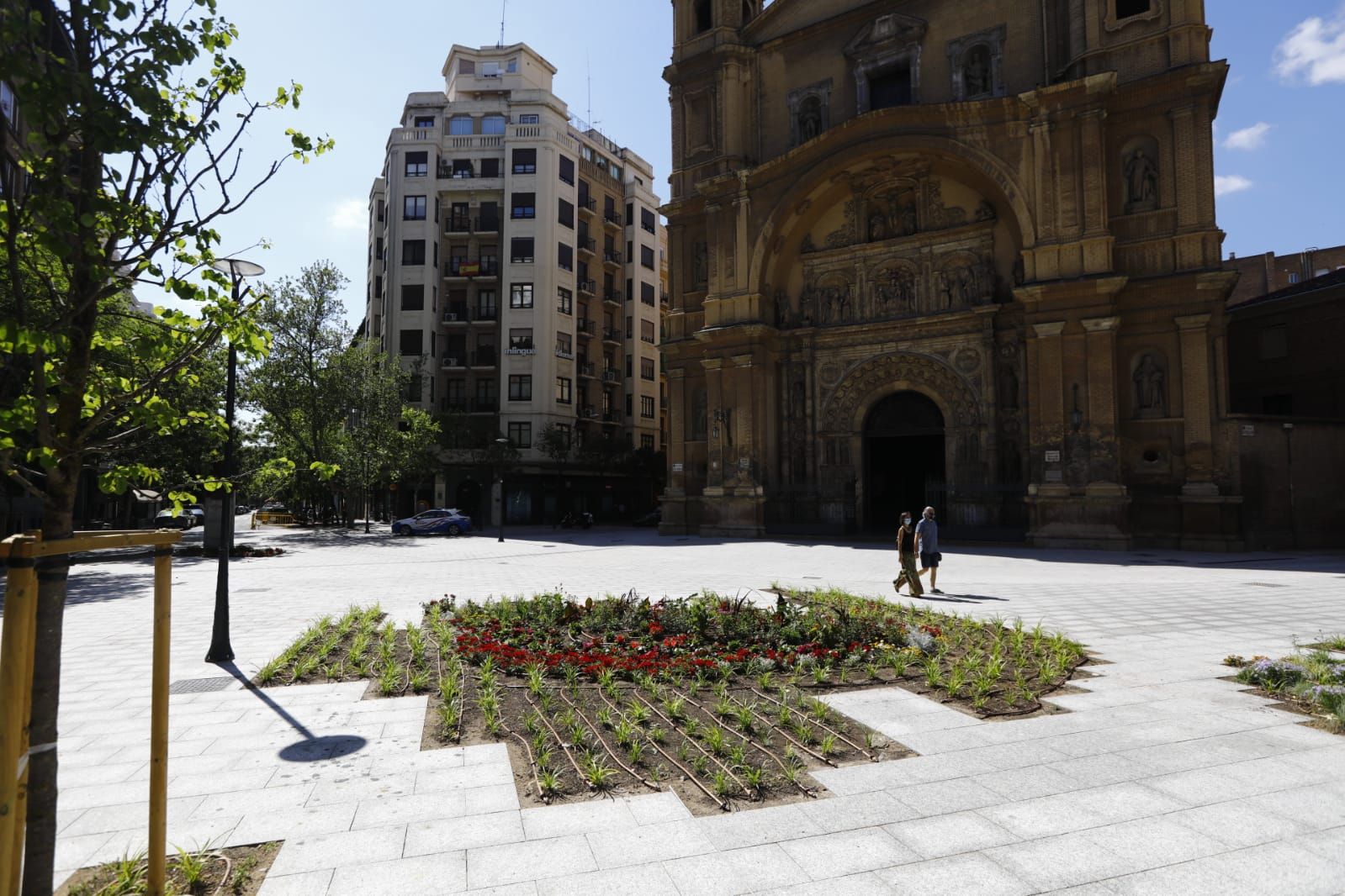 Vandalismo en la Plaza Santa Engracia de Zaragoza