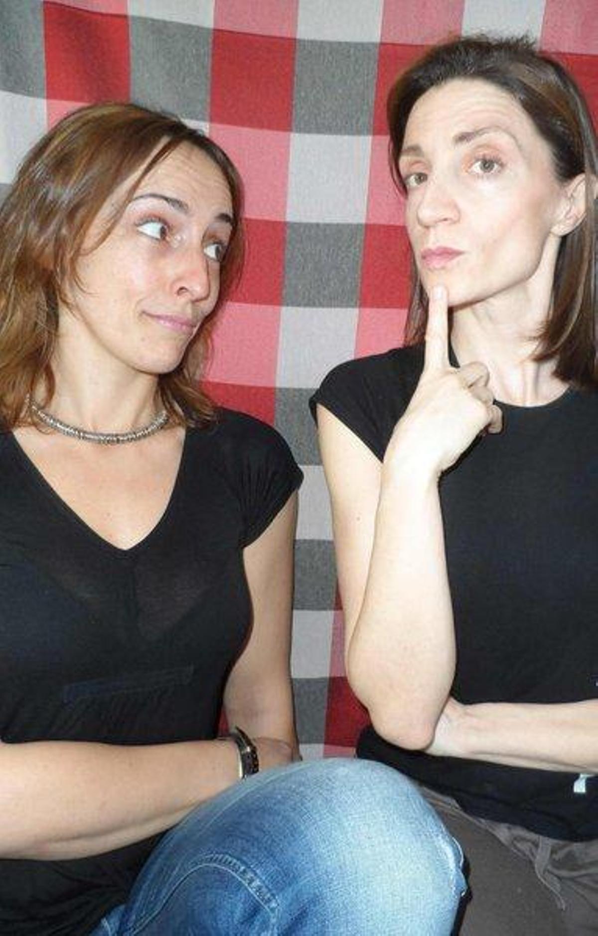 Lorena de la Fuente y Verónica Gutiérrez, en Candás.