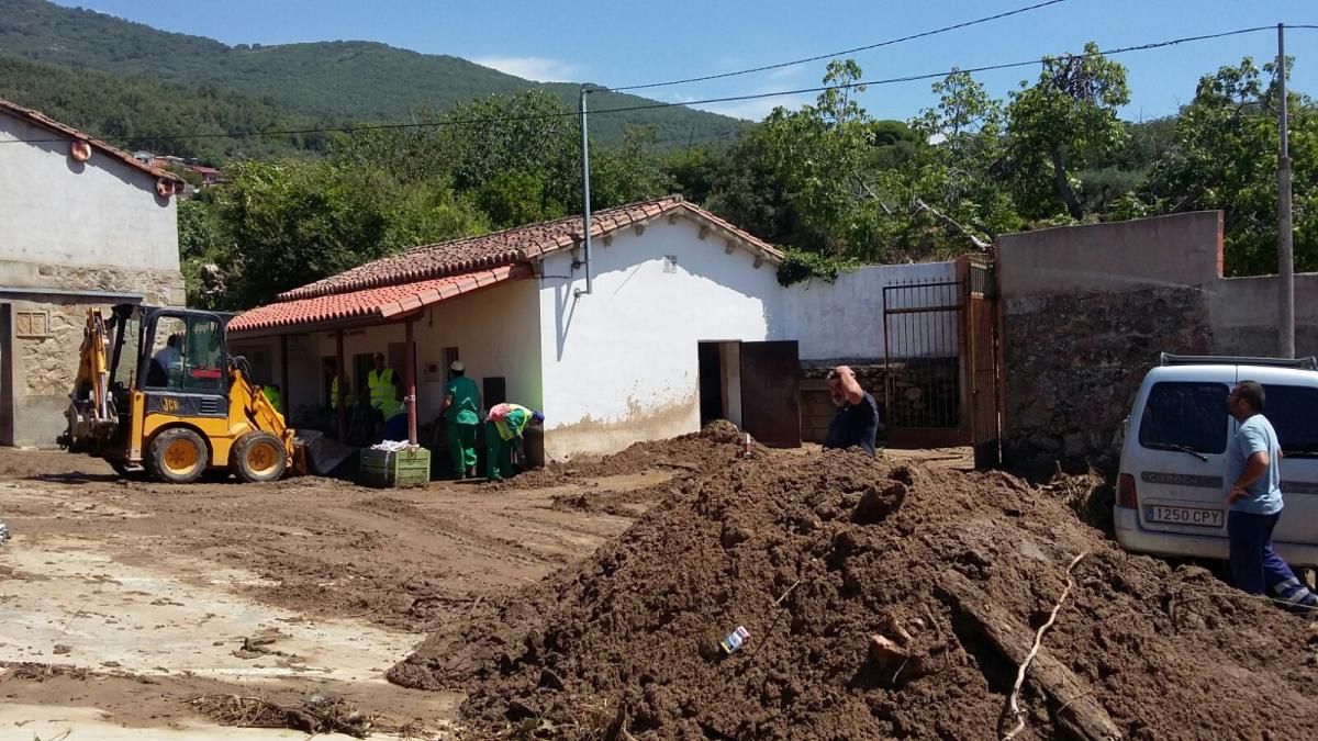 La inundación de Valverde de la Vera en imágenes