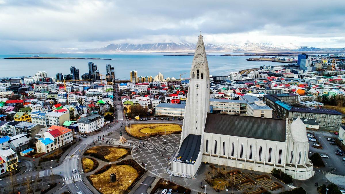 Panorámica de una parte de la capital islandesa, Reikiavik.