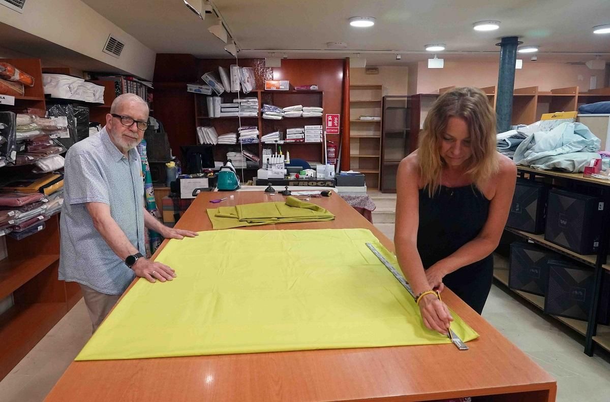 Clemente Sólo de Zaldívar, propietario del comecio Zaldi Hogar, en la calle Nueva de Málaga.