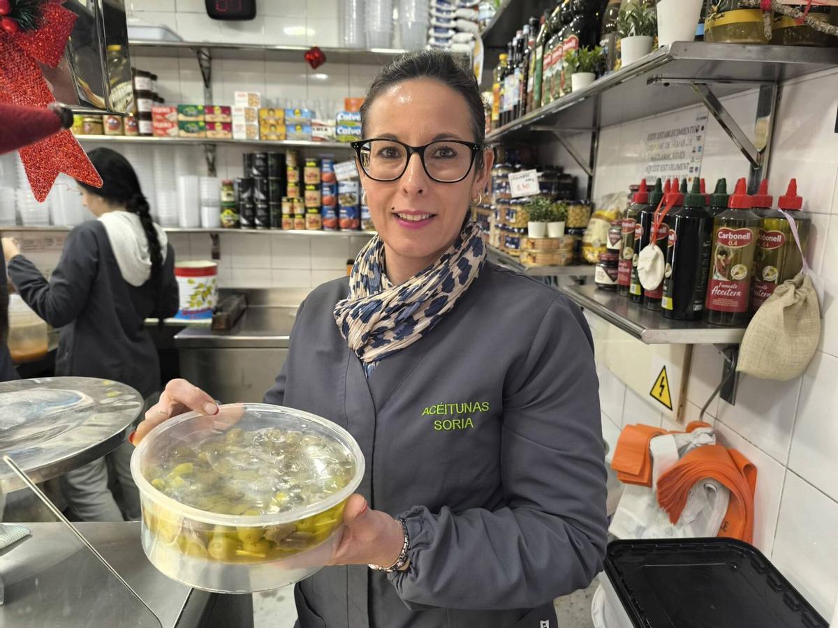 Rosa Soría, de Aceitunas Soria de Pere Garau, posa para DIario de Mallorca.