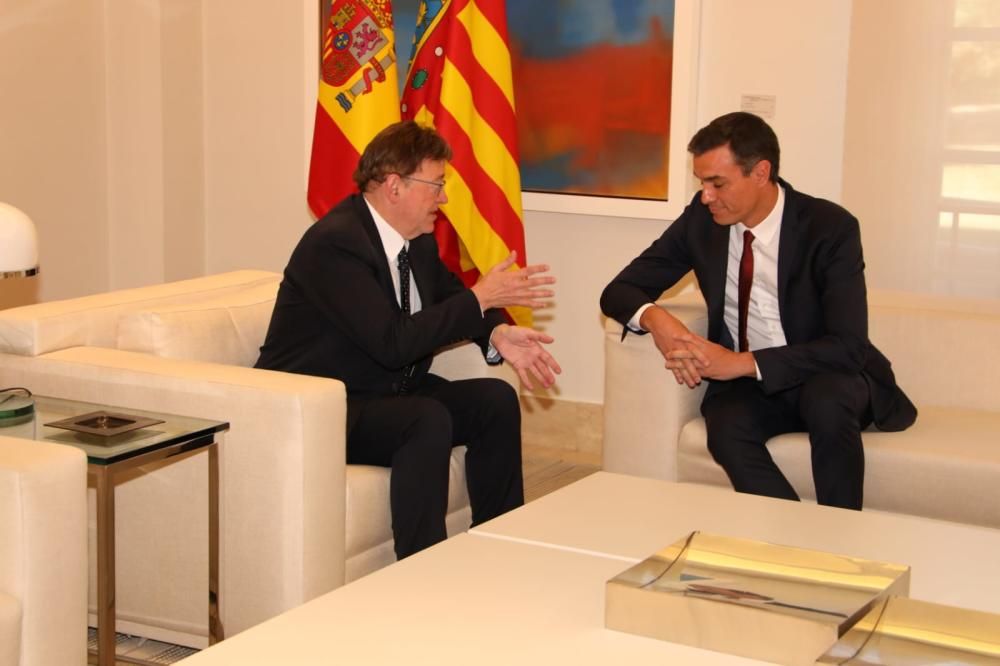 El jefe del Consell, Ximo Puig, con el presidente del Gobierno, Pedro Sánchez.