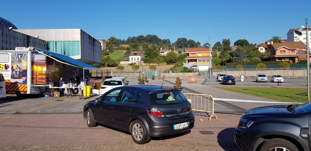 Pruebas COVID19 en el pabellón de la Magdalena por el brote detectado en tres bases de Avilés