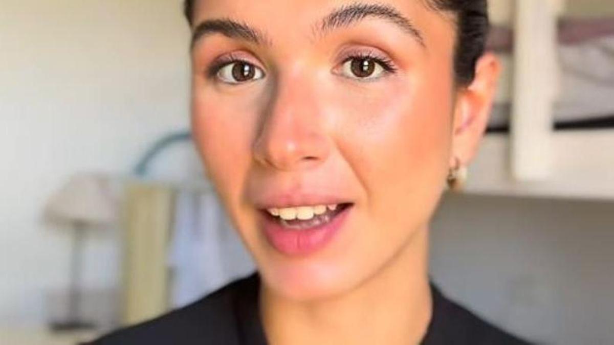 La creadora de contenido en un momento del vídeo