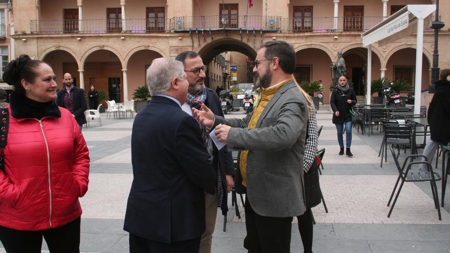 ‘Arroz y costillejas’ para presentar oficialmente en Lorca a Diego José Mateos