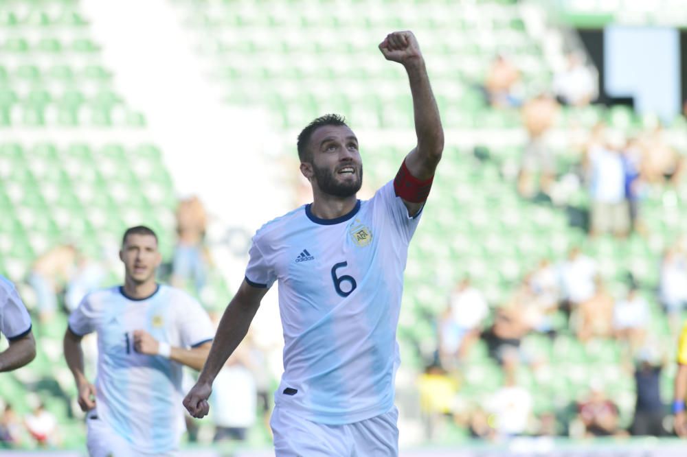 Argentina vence a Ecuador en el Martínez Valero