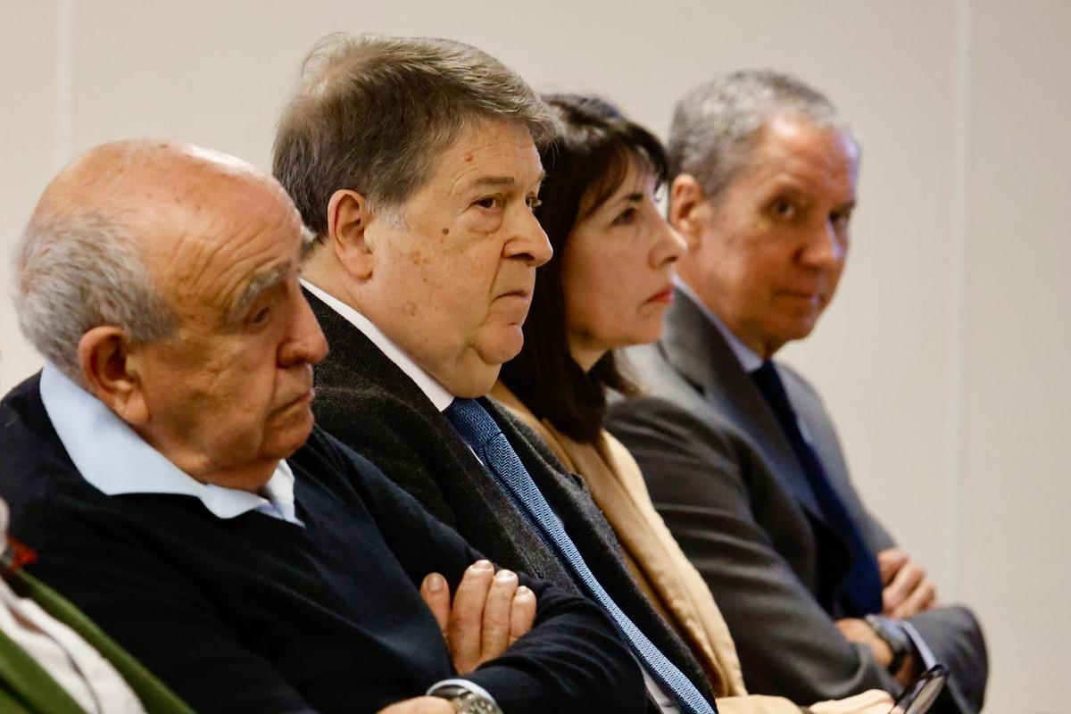 Retoman el juicio contra Zaplana y Olivas por el caso Erial