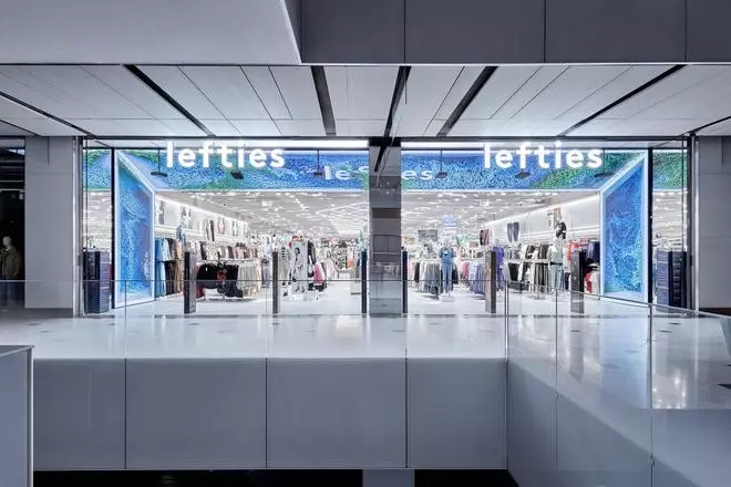 Inditex reta a Primark con la apertura en Madrid del mayor Lefties del mundo