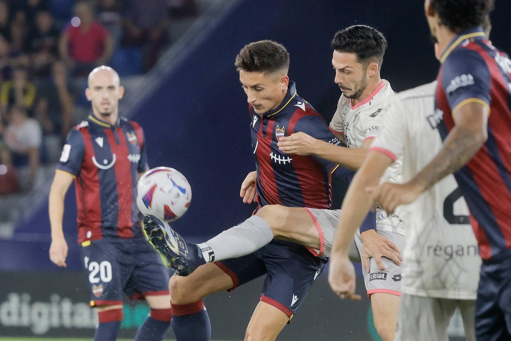 El Levante - Racing de Ferrol (1-0), en imágenes