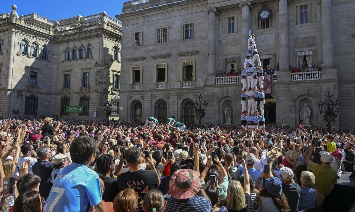 La Diada Castellera de la Mercè reúne las ocho colles de Barcelona