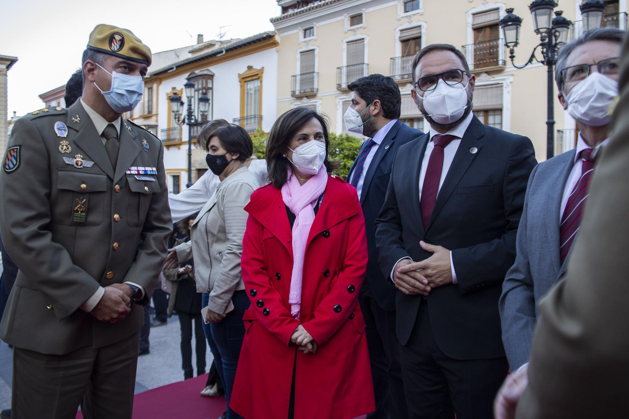 Lorca honra la memoria de las nueve víctimas de los terremotos con un emotivo memorial