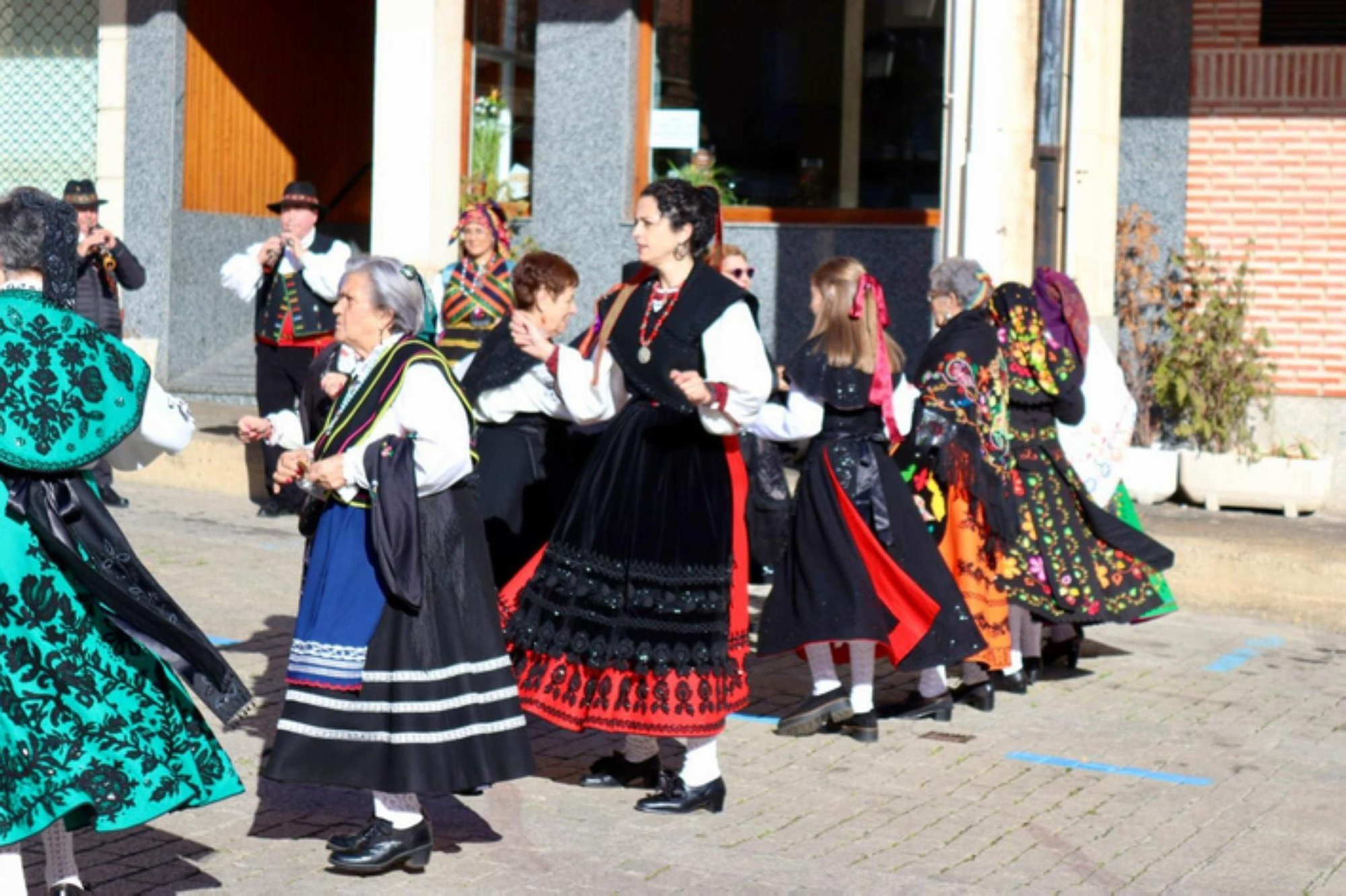 GALERÍA | Así de bien lo pasan en Benavente por Las Candelas