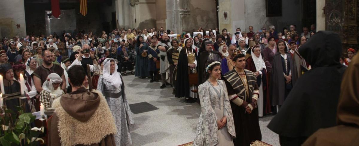 Recreación de la boda del rey Pedro IV de Aragón y María de Navarra en la Iglesia de San Pedro.  | LUIS A. RUIZ