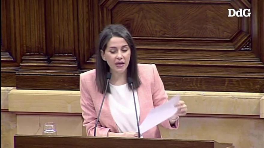 Vídeo: Picabaralla entre Josep Costa i Inés Arrimadas al Parlament
