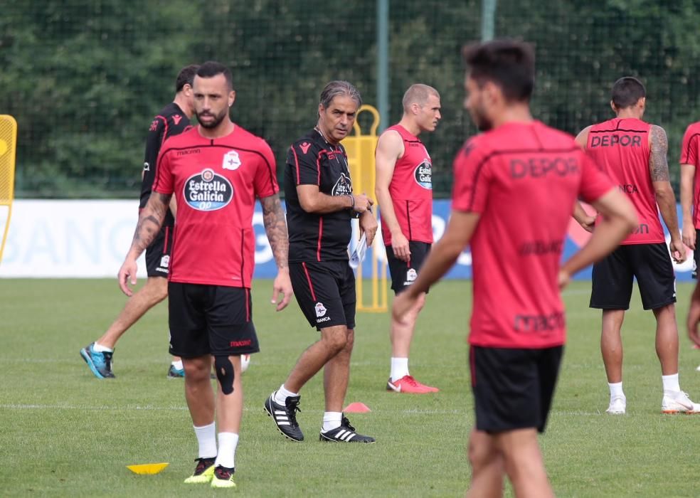 El Dépor entrena antes de viajar a Bembibre