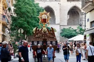 Corpus València 2025: Las Rocas superan la prueba del Traslado