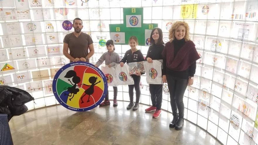 El CEIP La Marina participa en el projecte ‘Europe United By Dancing’