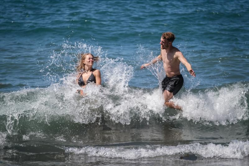 Abre la playa del Bollullo, en La Orotava