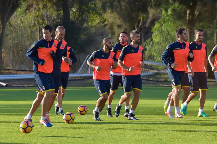 Entrenamiento de la UDLP en Las Burras