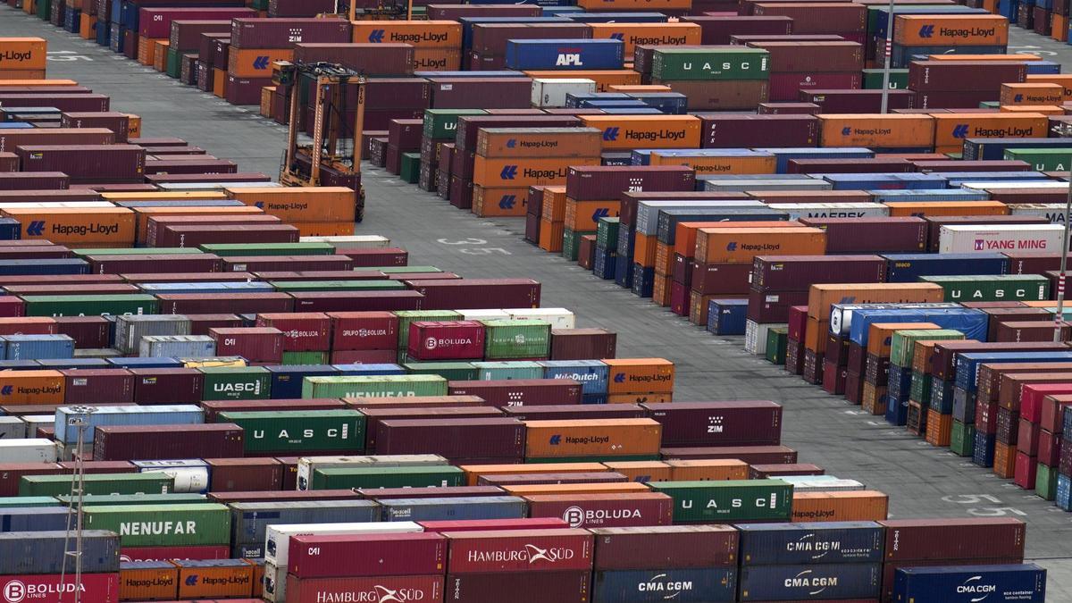 Vista de la terminal de contenedores del Puerto de Barcelona.