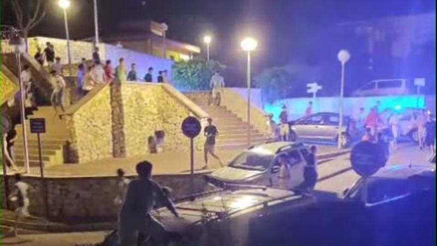Nervios y miedo en las calles de Pedreguer: así se vivió la fuga de la vaquilla (vídeo)