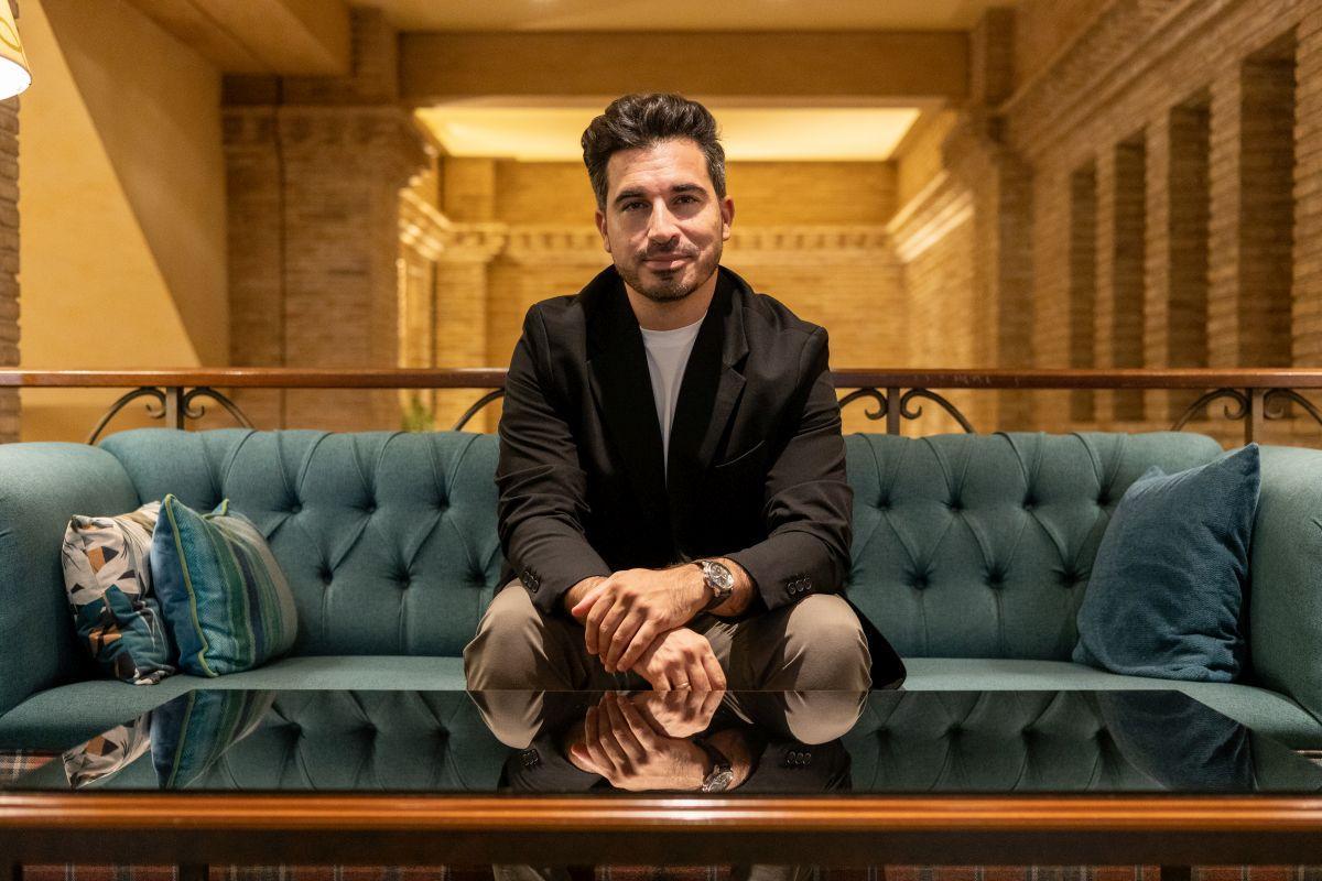 Javier Castillo (Málaga, 1987), este jueves en el hotel Palafox de Zaragoza.