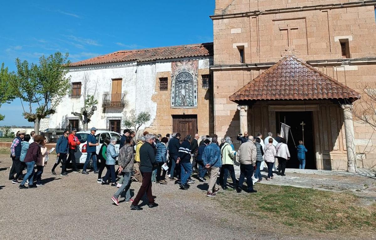 La ermita del Cristo de Morales acogió la tradicional misa de cada 25 de abril. | CEDIDA