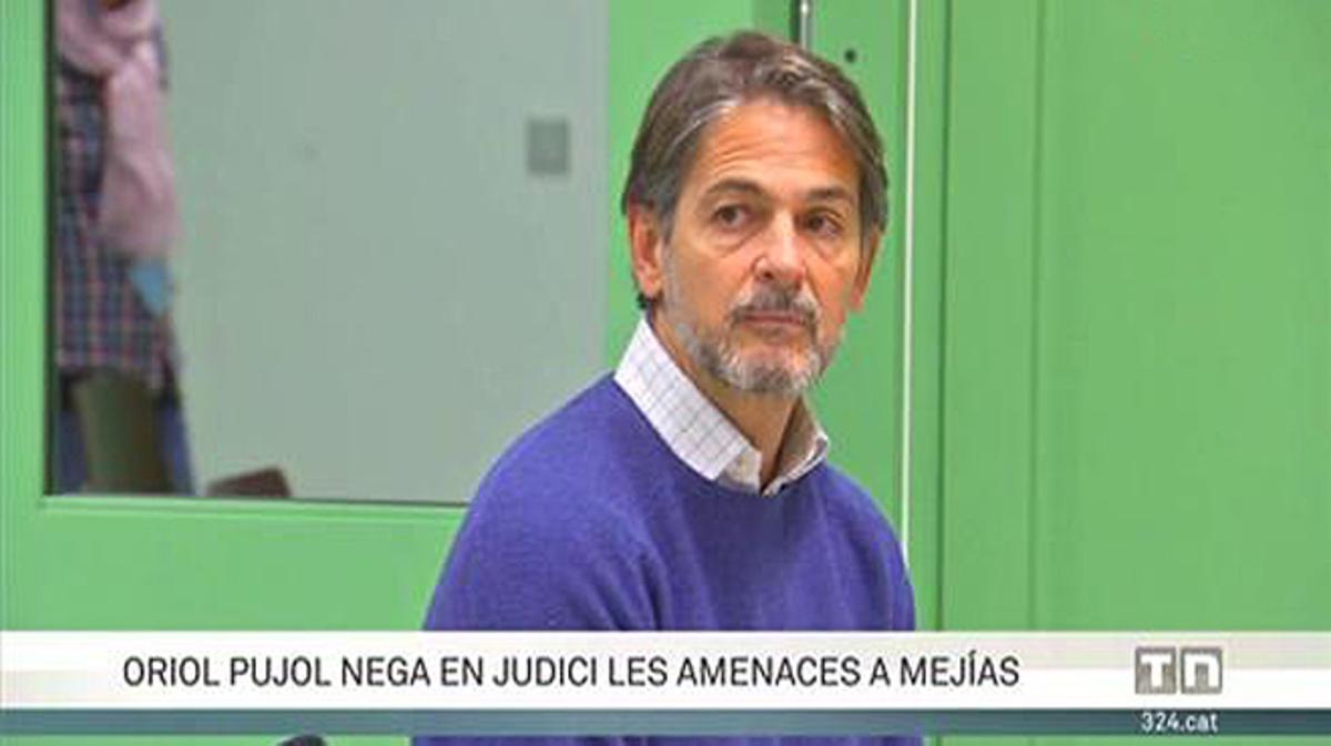 Tu i jo som tres. Per Ferran Monegal. Oriol Pujol i TV-3 desenfocant